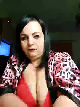 Snapshot of IvettkeXXX chatting on February 16, 6:21 pm IvettkeXXX online show from February 16, 6:21 pm