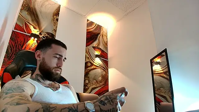 Luke davis01 online show from April 15, 1:15 pm