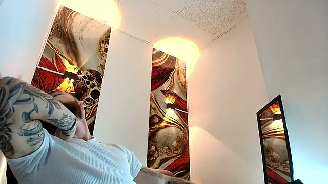 Luke davis01 online show from April 9, 1:06 pm