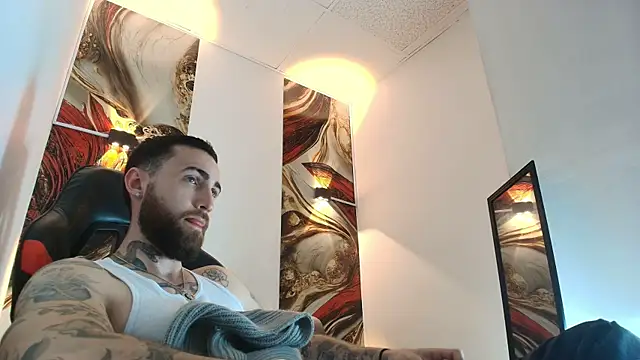 Luke davis01 online show from May 27, 1:07 pm