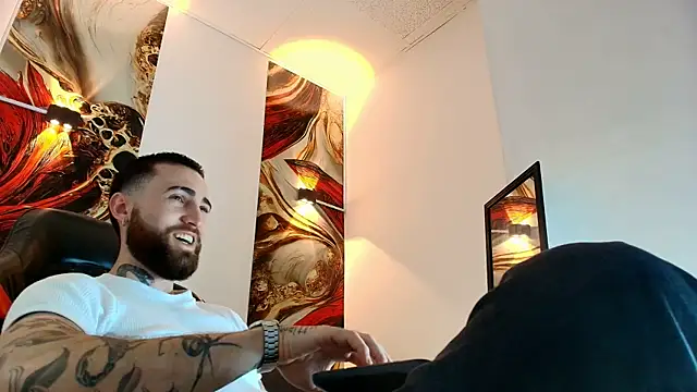 Luke davis01 online show from July 8, 1:01 pm