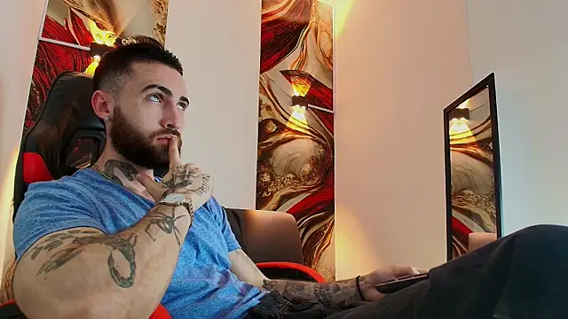 Luke davis01 online show from October 24, 1:43 pm