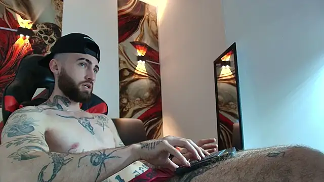 Luke davis01 online show from October 1, 1:26 pm