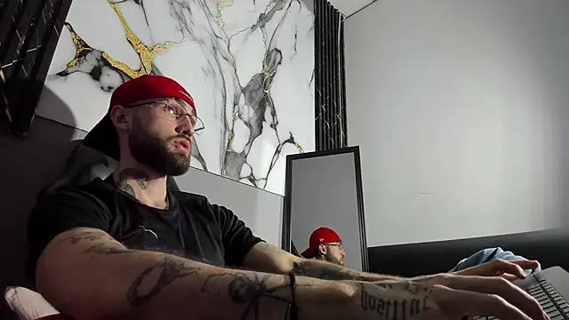 Luke davis01 online show from September 10, 1:21 pm