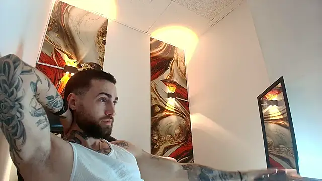 Luke davis01 online show from March 25, 1:10 pm