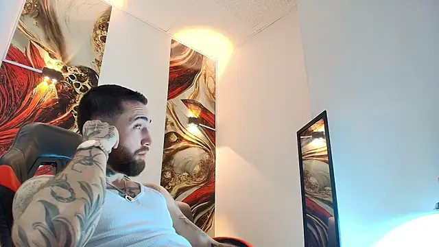 Luke davis01 online show from June 4, 1:05 pm