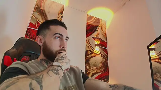 Luke davis01 online show from October 25, 1:12 pm