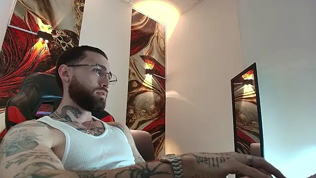 Luke davis01 online show from February 10, 1:21 pm