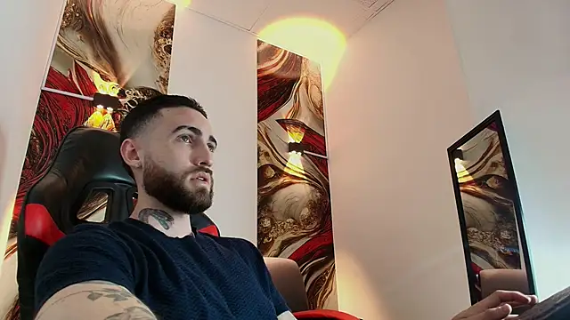 Luke davis01 online show from October 29, 1:21 pm