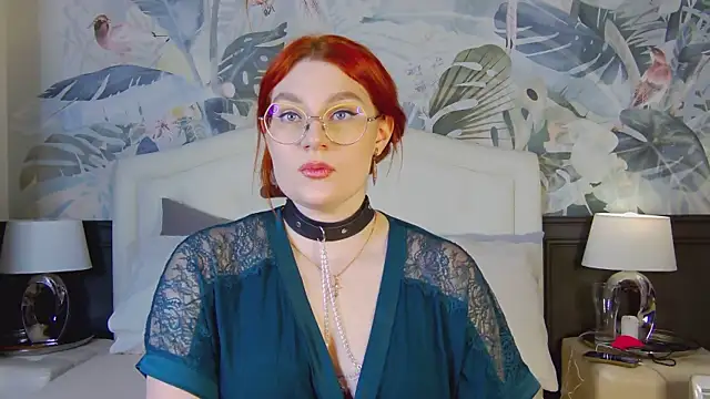 OliviaDenemhem online show from February 9, 8:02 pm