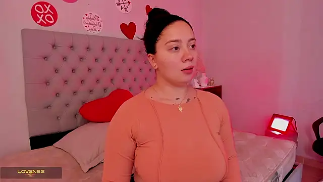 Snapshot of Morgan_Wright chatting on February 21, 8:55 pm Morgan Wright online show from February 21, 8:55 pm