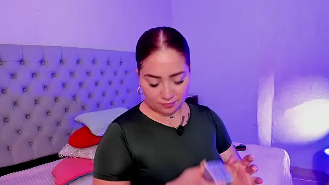 Snapshot of Morgan_Wright chatting on January 8, 8:37 pm Morgan Wright online show from January 8, 8:37 pm