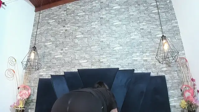 Sophia Brunett online show from March 13, 11:48 am