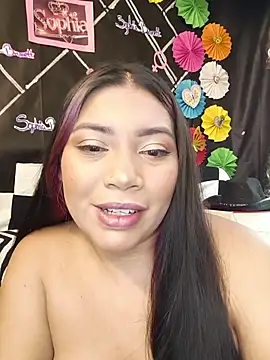 Sophia Brunett online show from June 26, 8:31 am