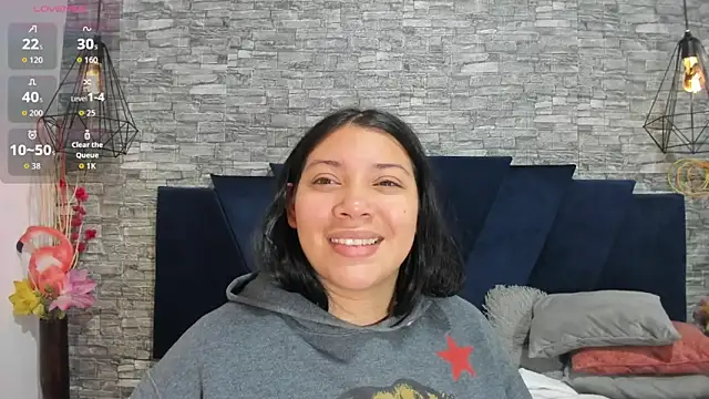 Snapshot of Sophia_Brunett chatting on September 12, 10:48 am Sophia Brunett online show from September 12, 10:48 am