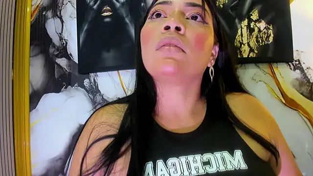 Sophia Brunett online show from November 8, 3:54 am