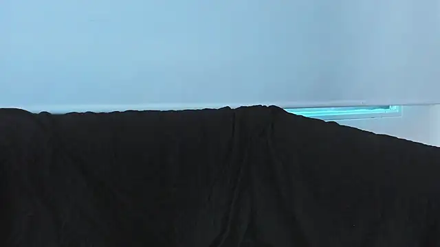 Snapshot of Philip_Millerr_ chatting on March 6, 10:58 pm Philip Millerr online show from March 6, 10:58 pm