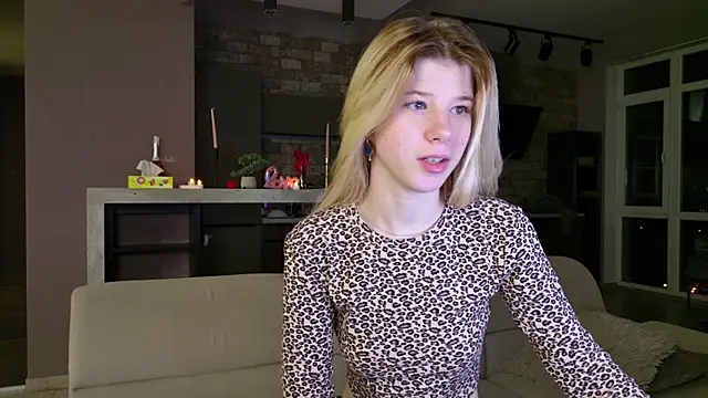 Bella amory online show from March 10, 1:01 am