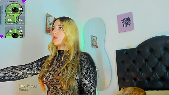 Vickyallien online show from February 3, 4:12 pm