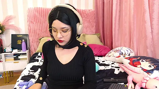 NataliaNovak online show from May 12, 2:45 pm