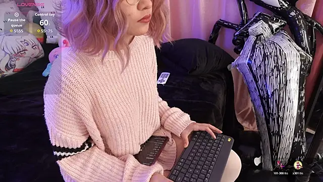 NataliaNovak online show from October 28, 9:03 pm