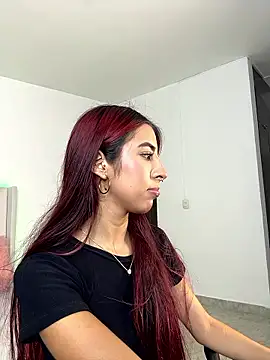 Mirandaa Rogers online show from January 10, 7:09 pm