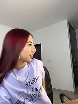 Mirandaa Rogers online show from March 19, 7:14 pm