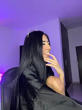 Snapshot of Mirandaa_Rogers chatting on June 30, 7:03 pm Mirandaa Rogers online show from June 30, 7:03 pm