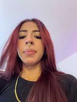 Mirandaa Rogers online show from April 7, 7:04 pm