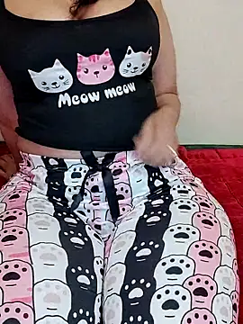 Snapshot of Malika-697 chatting on February 28, 10:31 pm Malika-697 online show from February 28, 10:31 pm