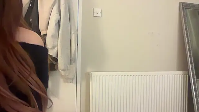 skyejde online show from November 2, 11:10 pm