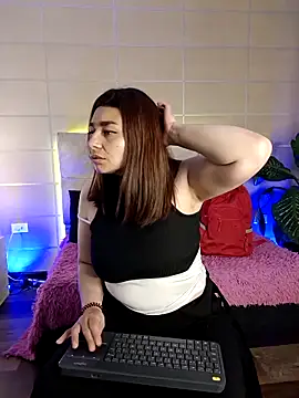 Snapshot of _michonne_ chatting on October 22, 8:52 pm michonne online show from October 22, 8:52 pm