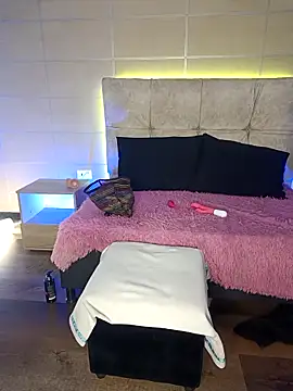  michonne  online show from December 21, 11:12 am