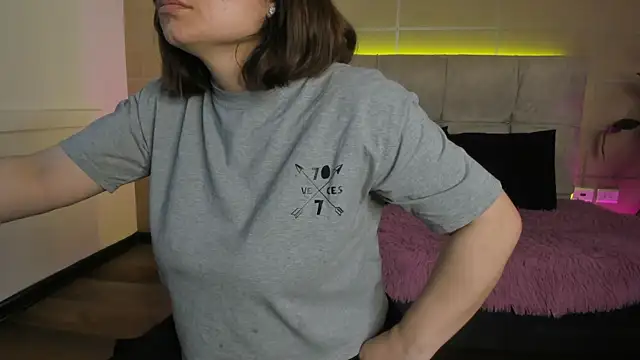  michonne  online show from April 5, 12:06 am