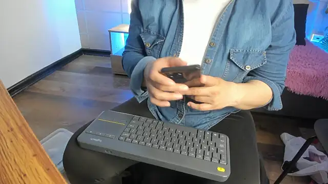  michonne  online show from April 9, 10:16 pm