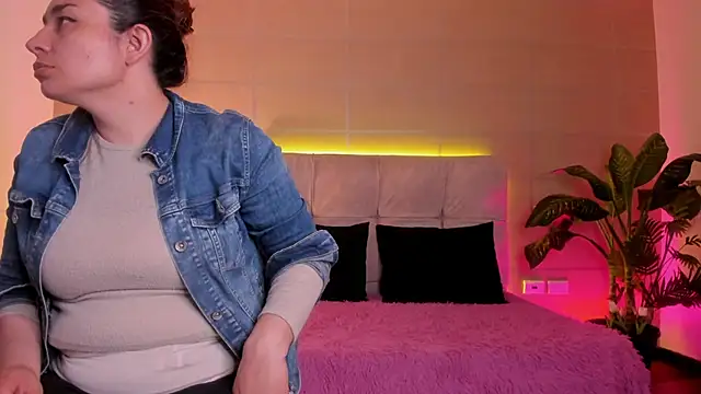  michonne  online show from February 14, 3:07 am