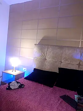 Snapshot of _michonne_ chatting on September 13, 9:15 pm michonne online show from September 13, 9:15 pm