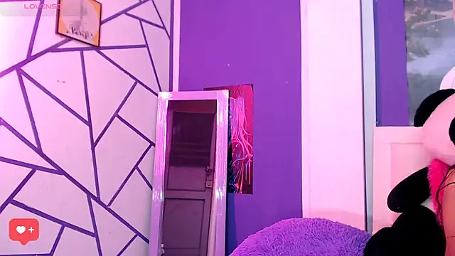 melody toy online show from February 7, 7:33 pm