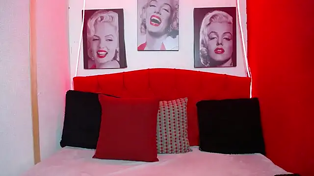 Tiana Ebony18 online show from March 8, 12:08 pm