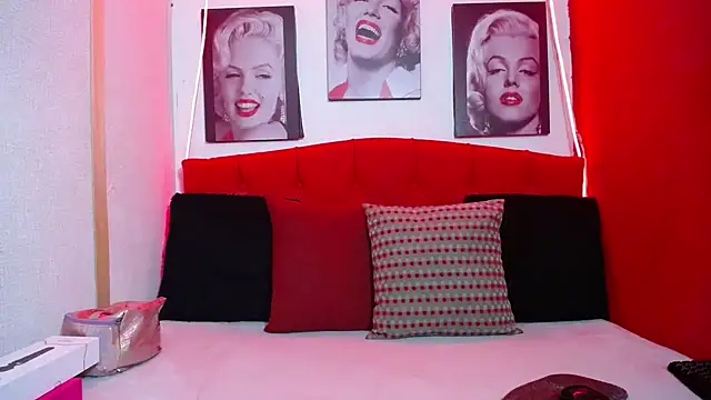 Tiana Ebony18 online show from March 20, 12:06 pm