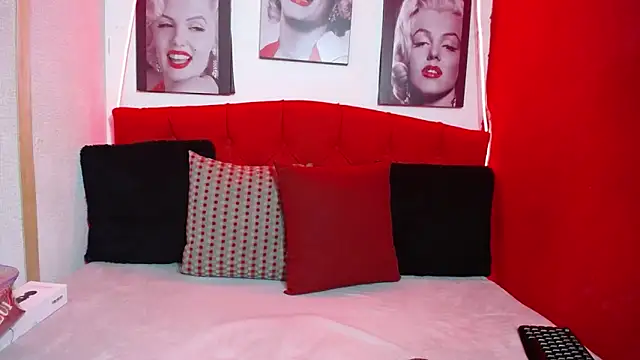 Tiana Ebony18 online show from March 4, 12:02 pm