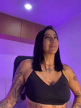 Snapshot of naiara_angels chatting on February 21, 5:46 am naiara angels online show from February 21, 5:46 am