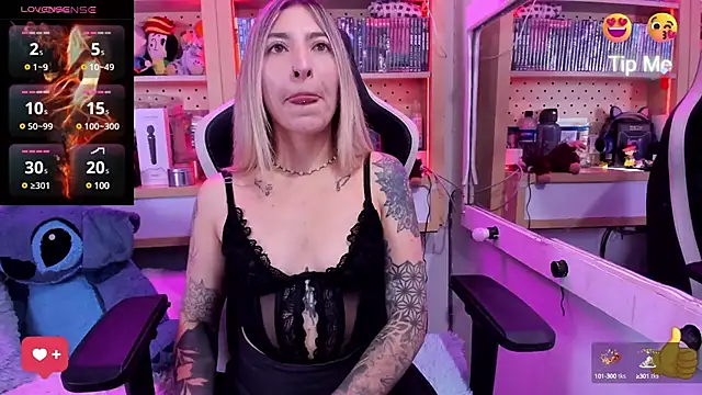 Adisson kyler online show from March 21, 6:51 pm