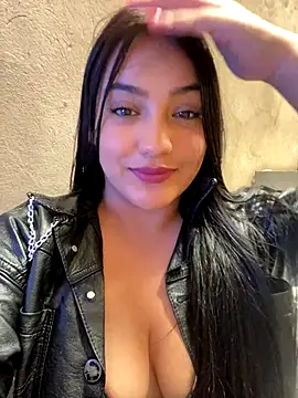 Snapshot of Sahanaprincessll chatting on November 27, 4:18 pm Sahanaprincessll online show from November 27, 4:18 pm