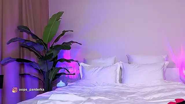 AmyLeeplay online show from March 24, 7:41 am