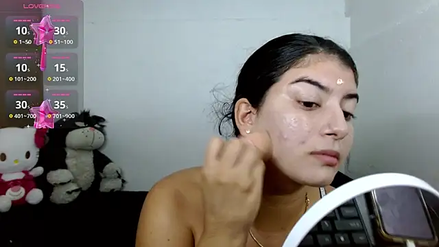 hello kityy25 online show from May 29, 1:22 am
