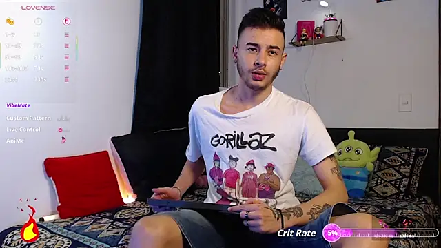 Snapshot of kyle_clint07 chatting on November 7, 3:00 am kyle clint07 online show from November 7, 3:00 am