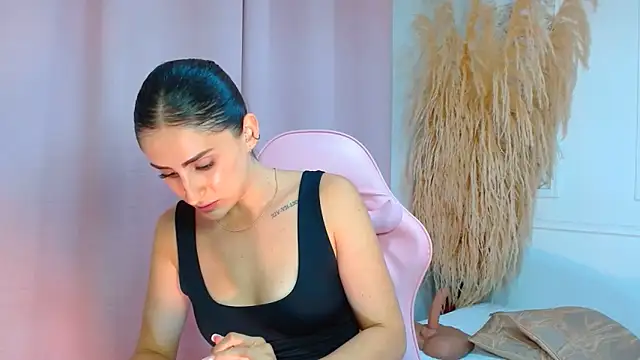 Danella houston online show from May 21, 10:29 pm
