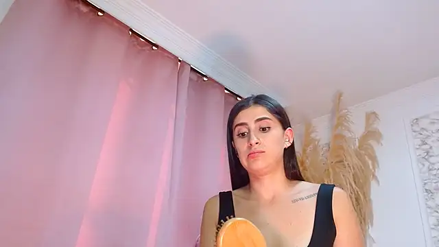 Snapshot of Danella_houston chatting on June 19, 9:20 pm Danella houston online show from June 19, 9:20 pm