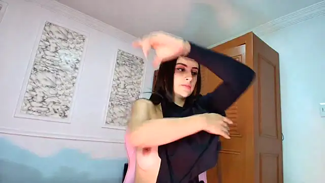 Snapshot of Danella_houston chatting on October 12, 8:54 pm Danella houston online show from October 12, 8:54 pm